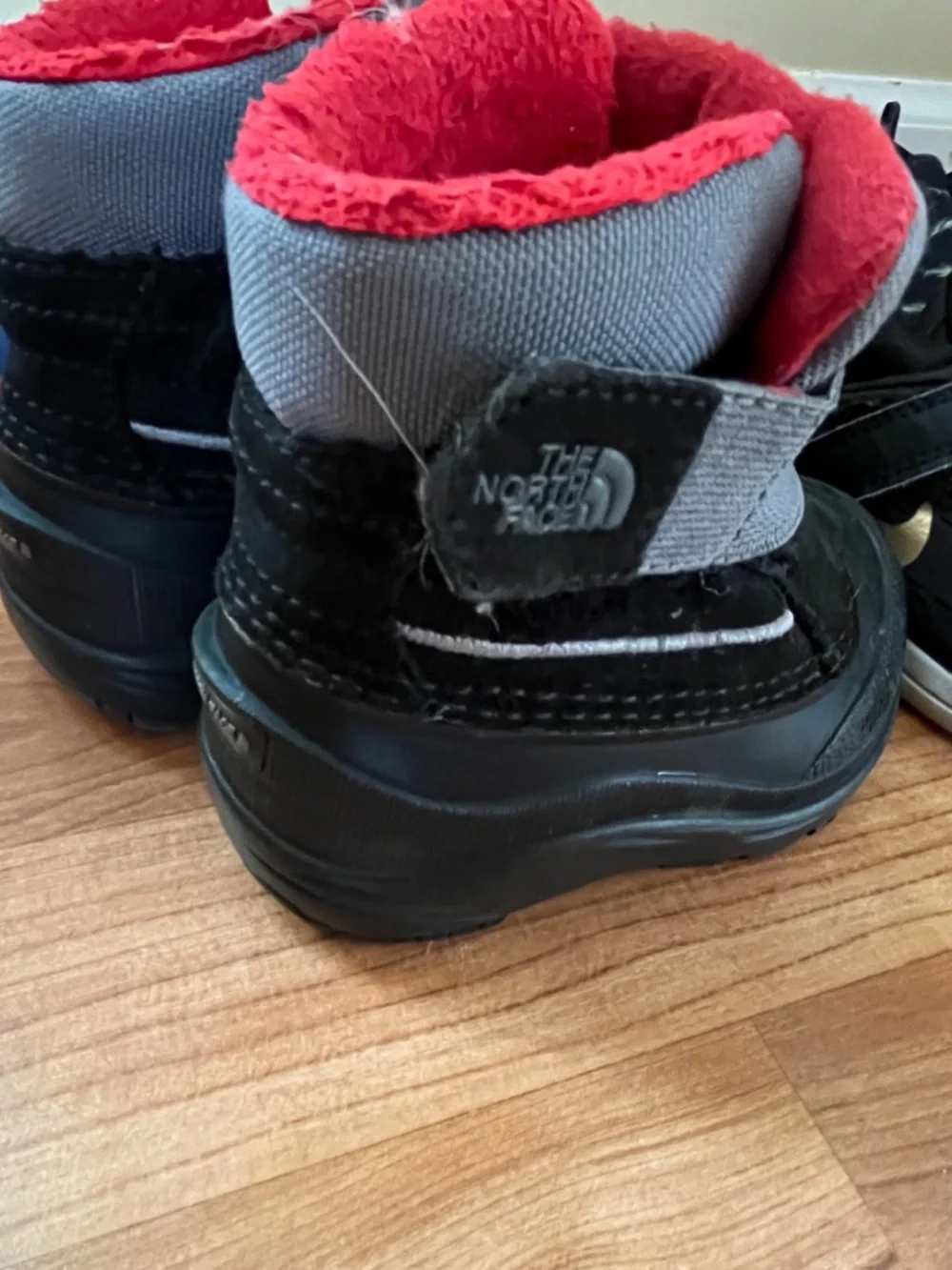 Nike selling bundle